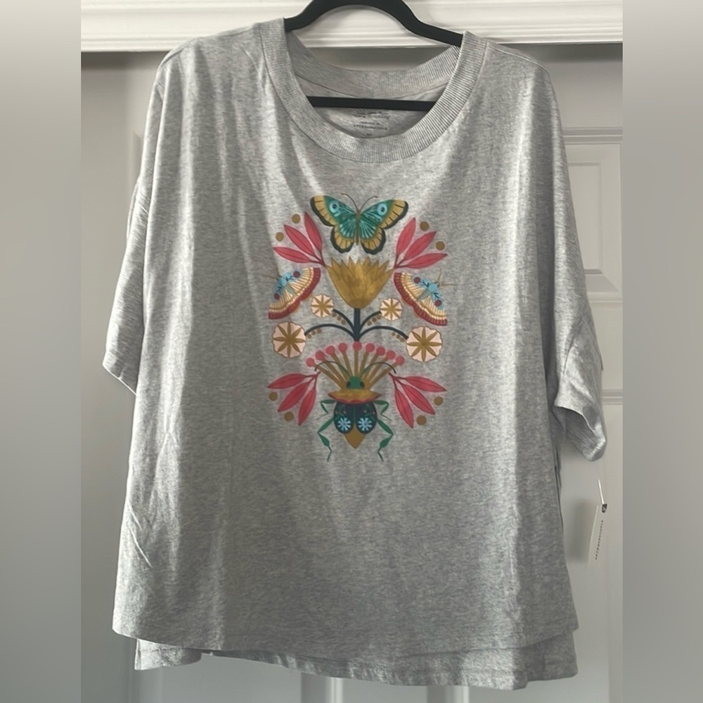 SOLD NWT ANTHROPOLOGIE Mary O’Malley RARE Butterfly Oversized Tee M/L - Picture 3 of 9